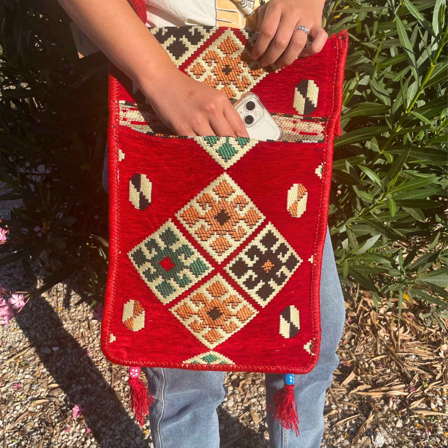 Bolso bandolera rojo Kilim Festival